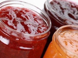 Jams wont set without pectin. Starwberry jam, apricot jam and raspberry jam.