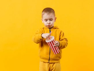 child drinking soda and behavioural problems