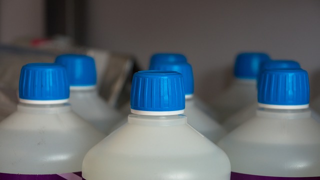 Plastic bottle tops which might have incorporated bisphenol