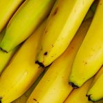 Ripe bananas are the source of banana powder.