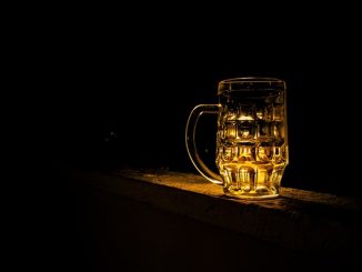 Nanobiotechnology in beverages: beer benefits from this technology.