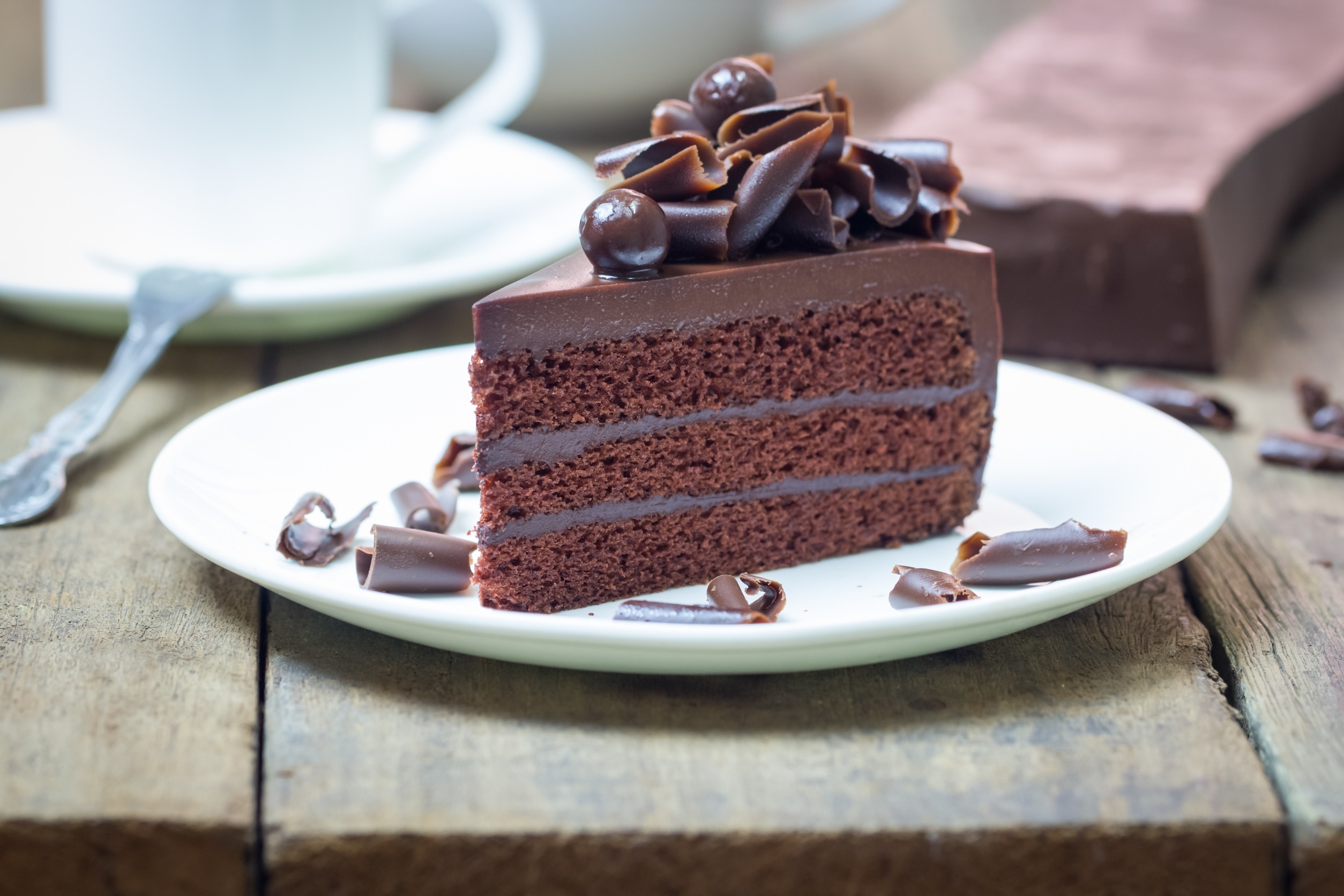 chocolate cake: use cocoa butter improvers and cocoa butter equivalents.