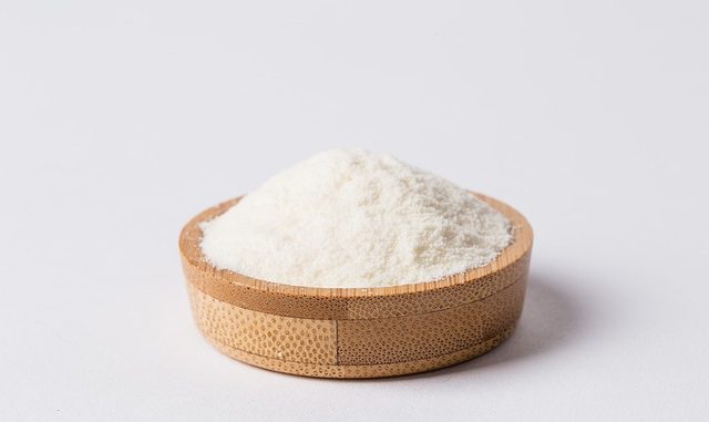 Creamer powder. A food prone to powder clumping.