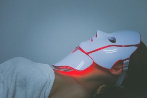 Light therapy masks
