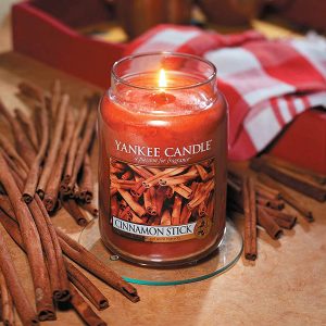 Yankee Candle Scented Candle | Cinnamon Stick Large Jar Candle | Burn Time: Up to 150 Hours