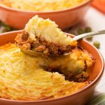 shepherd's pie with potato, meat and vegetables