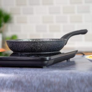 Blackmoor Frying Pans | 2 Colours | Non-Stick, Anti-Scratch Pans | Cool Touch Handles | Suitable for Induction, Electric and Gas Hobs | 20/24/28cm (Black, 20cm)