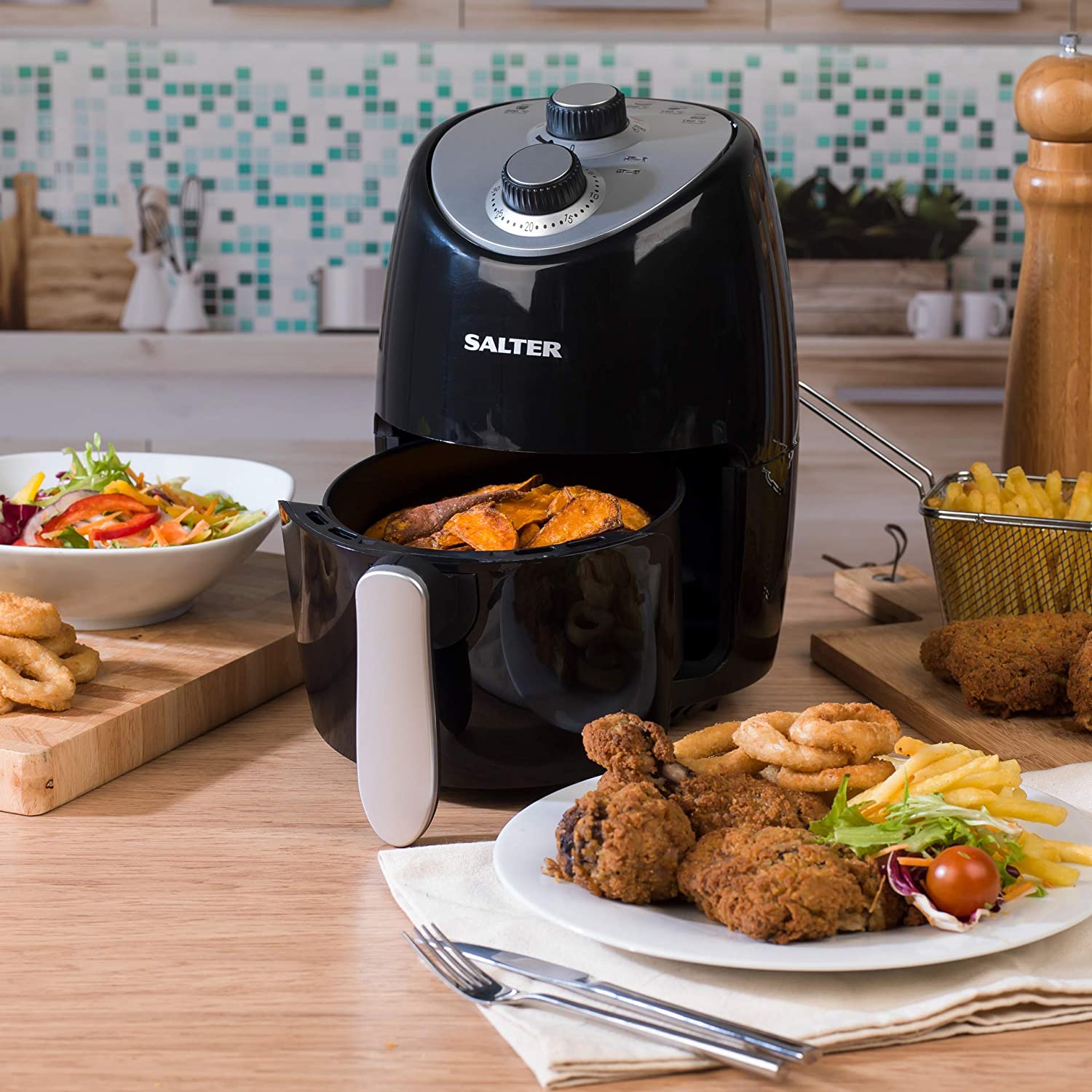 Salter EK2817 Compact 2L Hot Air Fryer with Removable Frying Rack, Adjustable Temperature Control, 30 Minute Timer, Auto Shut Off, 1000 W, Perfect For Small...