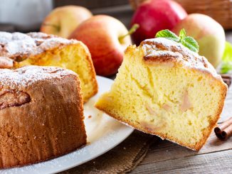 Chiffon cake with apple pieces