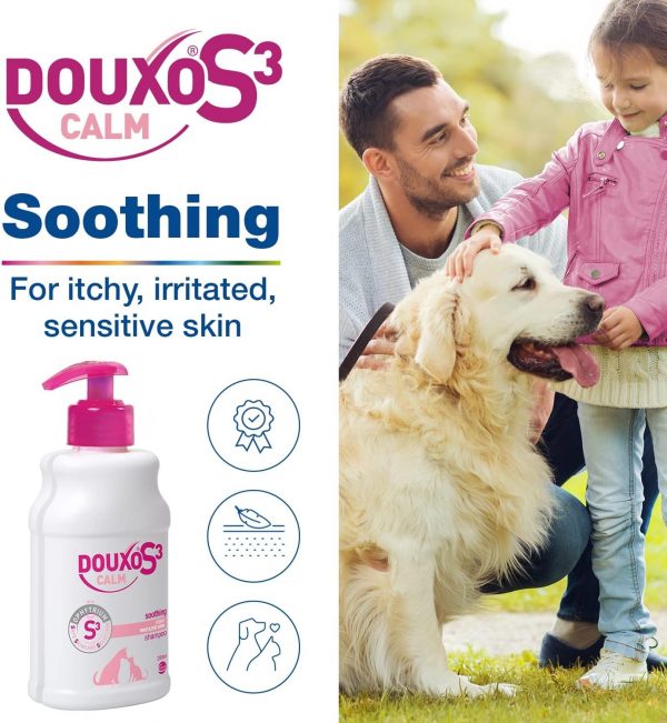 DOUXO S3 CALM - Shampoo - Dog & Cat Hygiene - Itchy Irritated Sensitive Skin - Soothes and Hydrates - Hypoallergenic fragrance - Veterinary Recommended - 200ml