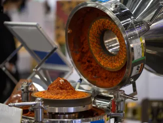 Spice grinder, grinding